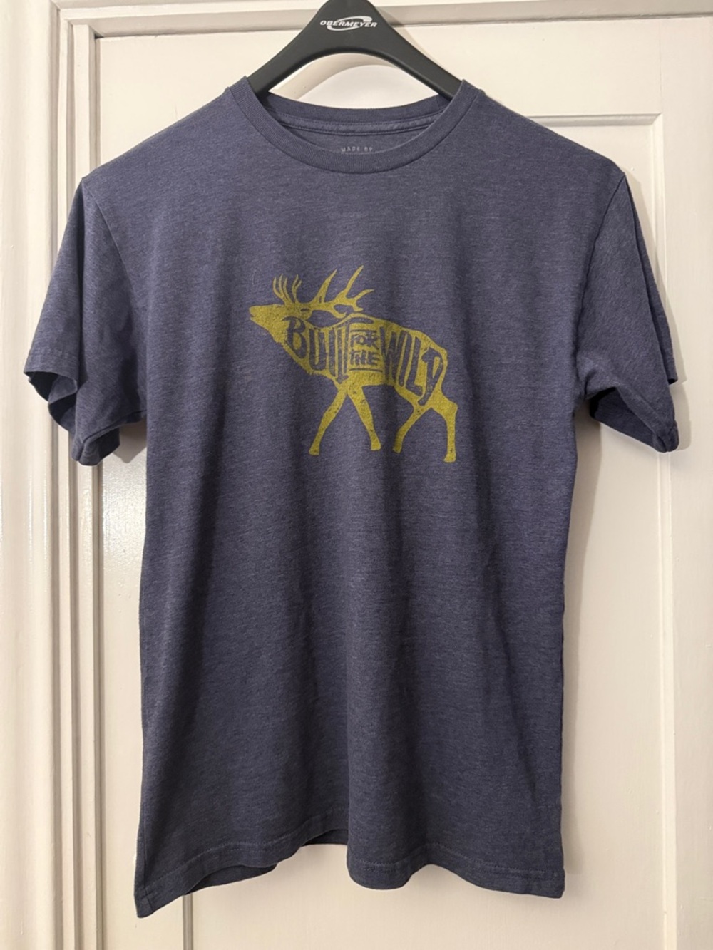 Vintage YETI Blue Graphic Elk T-Shirt - Built for the Wild - Size Medium